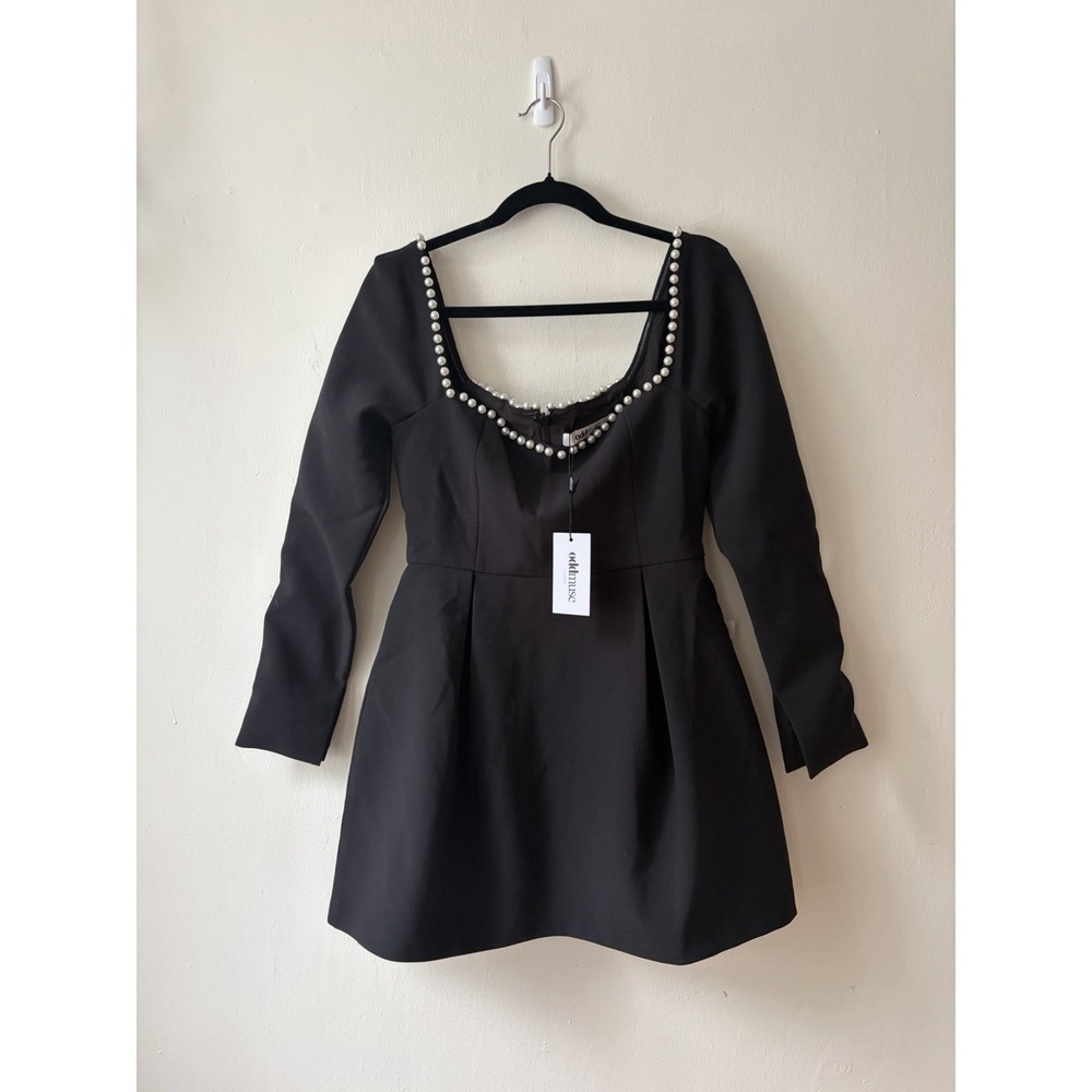 Odd Muse NWT The Ultimate Pearl Dress Black Mini Long Sleeve Medium - Picture 4 of 7